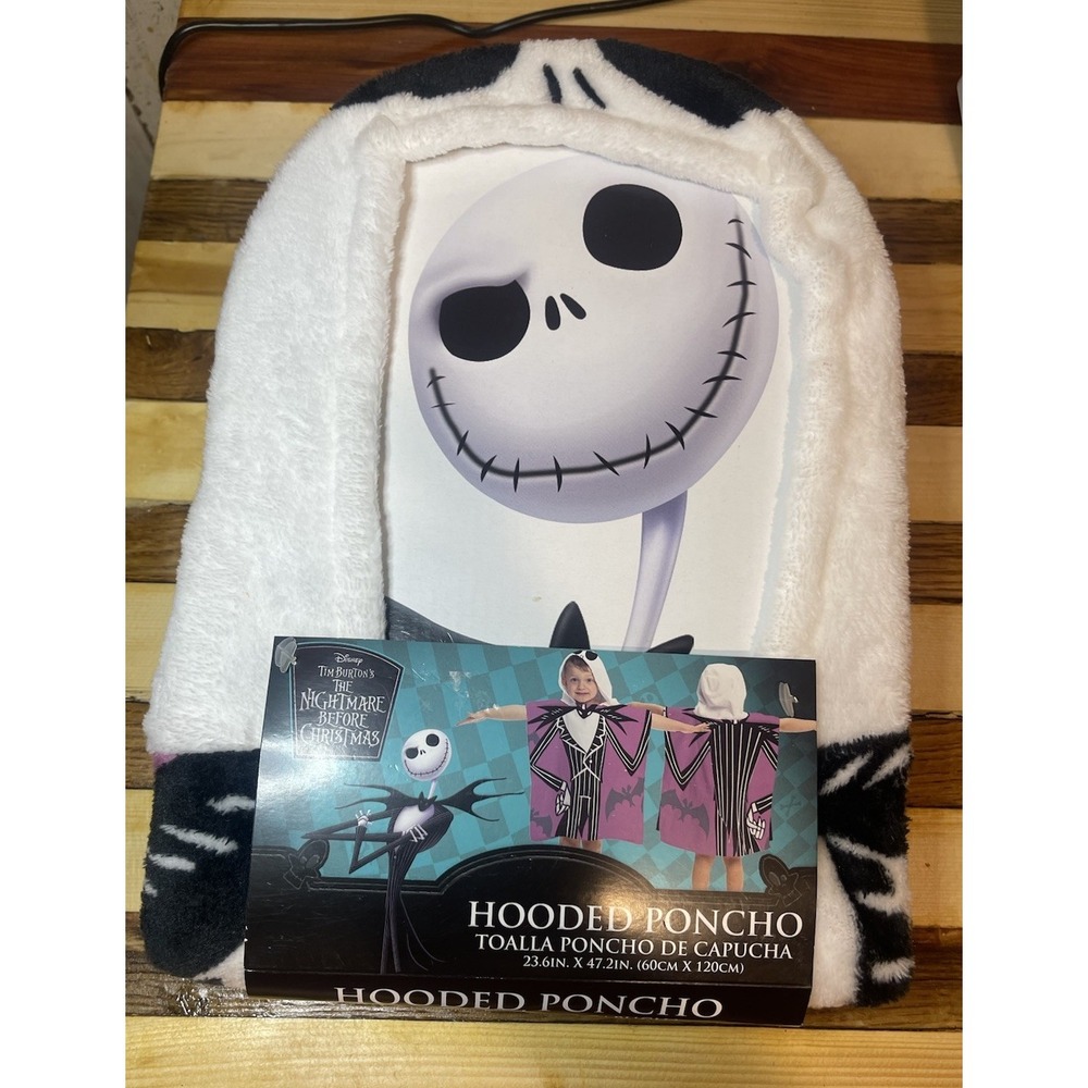 Disney The Nightmare Before Christmas Hooded Poncho Jack Skellington NWT